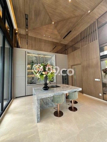 Jual Rumah Mewah Elegan Dengan View Eksklusif di BSD City, Tangerang Jual Rumah Mewah Elegan Dengan View Eksklusif di BSD City, Tangerang