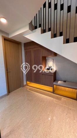 Hunian Mewah LB 205m2 Siap Huni Desain Elegan di BSD, Tangerang Hunian Mewah LB 205m2 Siap Huni Desain Elegan di BSD, Tangerang