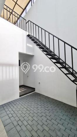 Rumah Elit LB 300m2 Siap Huni Desain Elegan di BSD The Icon, Tangerang Rumah Elit LB 300m2 Siap Huni Desain Elegan di BSD The Icon, Tangerang