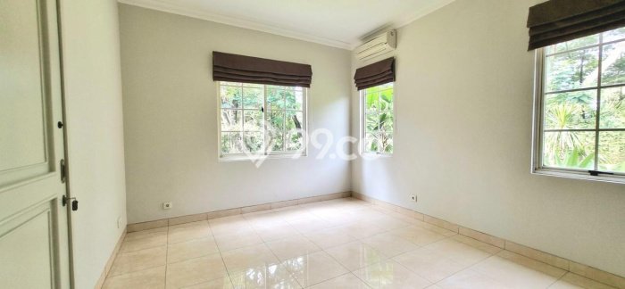 Ready to Use! Premium House LT 380m2 Desain Modern di BSD The Green Ready to Use! Premium House LT 380m2 Desain Modern di BSD The Green