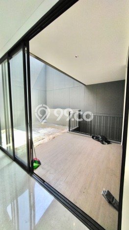 Jual Rumah Luas Elegan Dengan View Cantik di BSD City, Tangerang Jual Rumah Luas Elegan Dengan View Cantik di BSD City, Tangerang