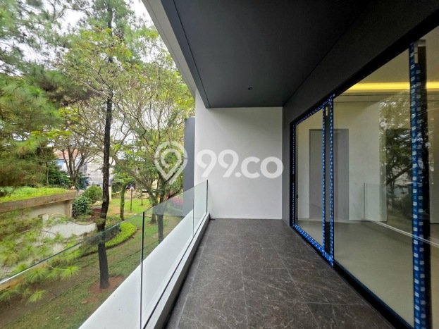 Ready to Use! Premium House LT 324m2 Desain Modern di BSD Foresta Ready to Use! Premium House LT 324m2 Desain Modern di BSD Foresta