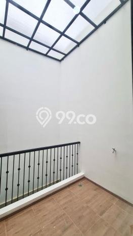 Dijual Rumah Modern 3 KT di BSD Griya Loka, Tangerang Dijual Rumah Modern 3 KT di BSD Griya Loka, Tangerang