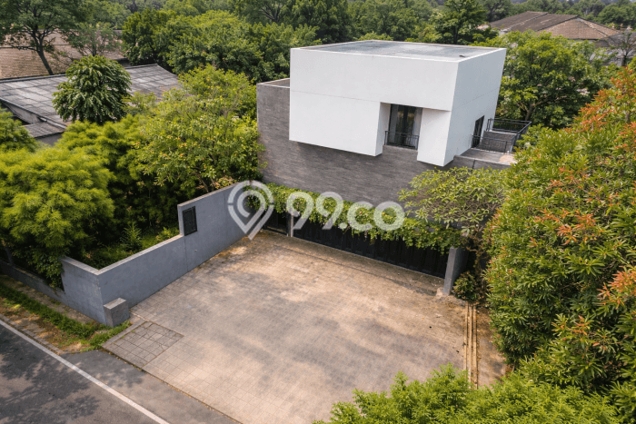 Rumah Luxury Modern Siap Huni di BSD City Tangerang Rumah Luxury Modern Siap Huni di BSD City Tangerang