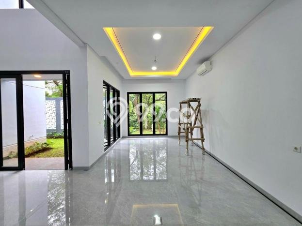 Rumah Elit Modern Tanpa Renovasi di BSD Delatinos Tangerang Rumah Elit Modern Tanpa Renovasi di BSD Delatinos Tangerang
