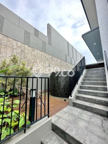 Dijual Rumah Mewah Megah Dengan View Cantik di BSD, Tangerang Dijual Rumah Mewah Megah Dengan View Cantik di BSD, Tangerang
