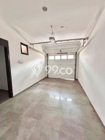 Rumah Luxury Modern Siap Huni di BSD City Tangerang Rumah Luxury Modern Siap Huni di BSD City Tangerang