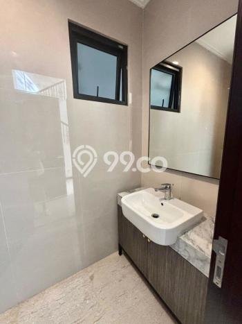 Rumah Luxury Modern Siap Huni di BSD City Tangerang Rumah Luxury Modern Siap Huni di BSD City Tangerang