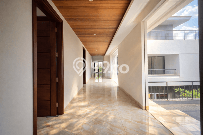 Rumah Luxury Modern Siap Huni di BSD City Tangerang Rumah Luxury Modern Siap Huni di BSD City Tangerang