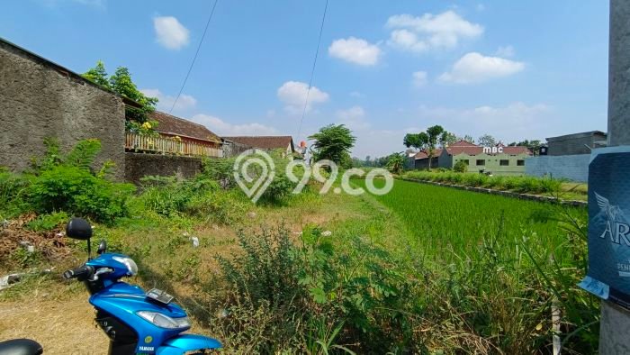 Tanah Lokasi Strategis Kawasan Kalasan, Luas 529m2m², Dekat ke Pusat Kota, Lingkungan Nyaman Tanah Lokasi Strategis Kawasan Kalasan, Luas 529m2m², Dekat ke Pusat Kota, Lingkungan Nyaman