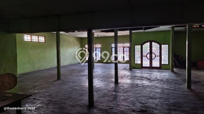 Rumah area Gamping, Sleman, LT 1577m2m² Bangunan 400m2m² - SEGERA MILIKI! Rumah area Gamping, Sleman, LT 1577m2m² Bangunan 400m2m² - SEGERA MILIKI!