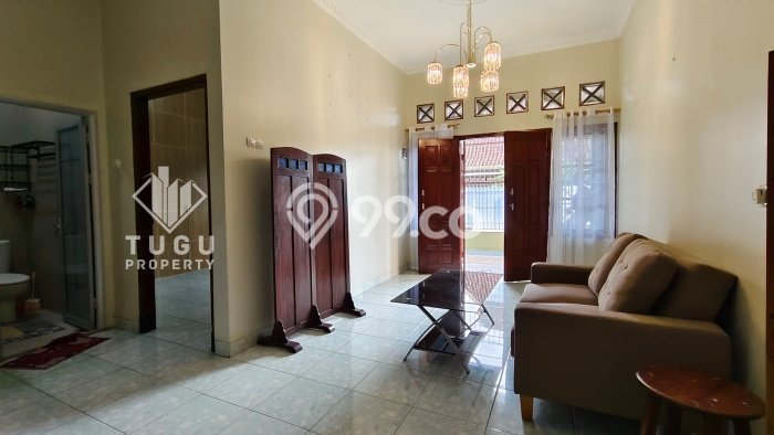 Rumah di Mergangsan, Dekat Fasilitas, 2 KM, Luas 168m2m² LB 250m2m² Rumah di Mergangsan, Dekat Fasilitas, 2 KM, Luas 168m2m² LB 250m2m²