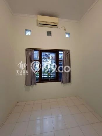 Rumah di Depok, 1 KM, Design Modern, LT 120m2m² Bangunan 80m2m² Rumah di Depok, 1 KM, Design Modern, LT 120m2m² Bangunan 80m2m²