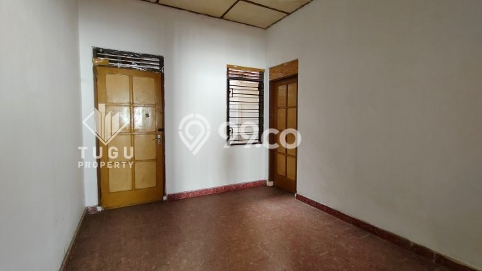 Rumah kawasan Mergangsan, Dekat Fasilitas, 5 KT, LT 400m2m² LB 300m2m² Rumah kawasan Mergangsan, Dekat Fasilitas, 5 KT, LT 400m2m² LB 300m2m²