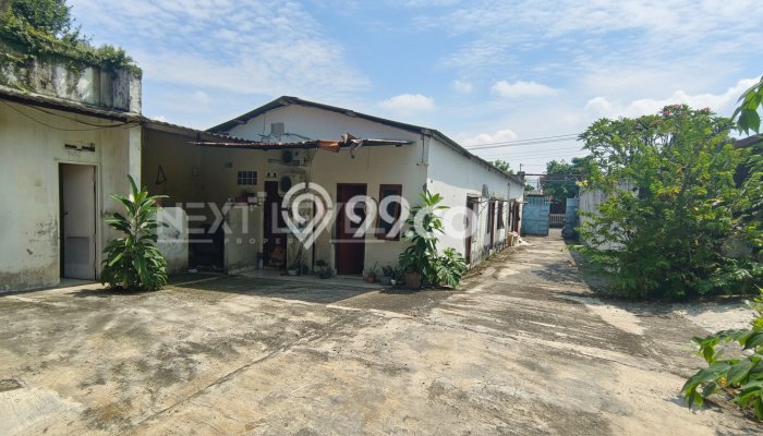 Gudang Bagus LT 1051m2 LB 660m2 Dijual di Kasihan Bantul Gudang Bagus LT 1051m2 LB 660m2 Dijual di Kasihan Bantul