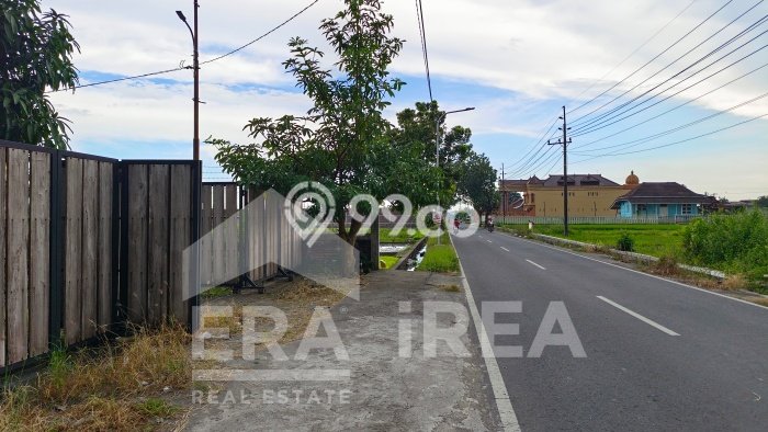 Komersial Komersial Disewakan di Godean Sleman Luas 280m2 Komersial Komersial Disewakan di Godean Sleman Luas 280m2