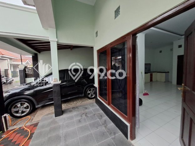 Rumah di Depok, 1 KM, Design Modern, LT 120m2m² Bangunan 80m2m² Rumah di Depok, 1 KM, Design Modern, LT 120m2m² Bangunan 80m2m²