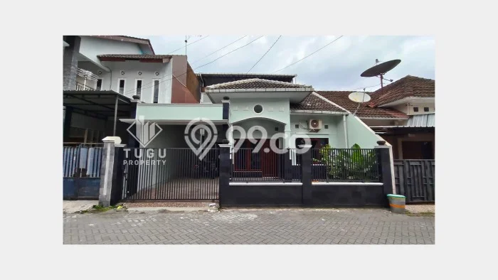 Rumah di Depok, 1 KM, Design Modern, LT 120m2m² Bangunan 80m2m² Rumah di Depok, 1 KM, Design Modern, LT 120m2m² Bangunan 80m2m²