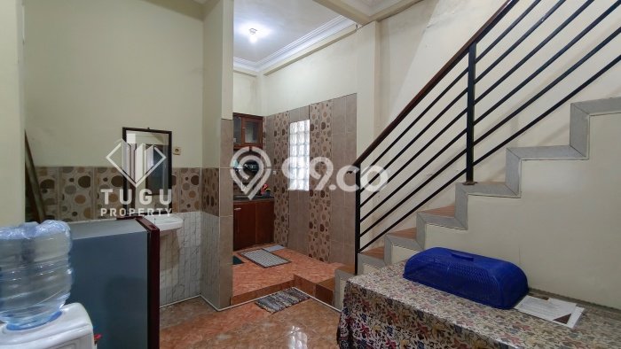 For Sale Rumah 7 Kamar Lokasi Ideal Bagus dan Strategis di Kasihan For Sale Rumah 7 Kamar Lokasi Ideal Bagus dan Strategis di Kasihan