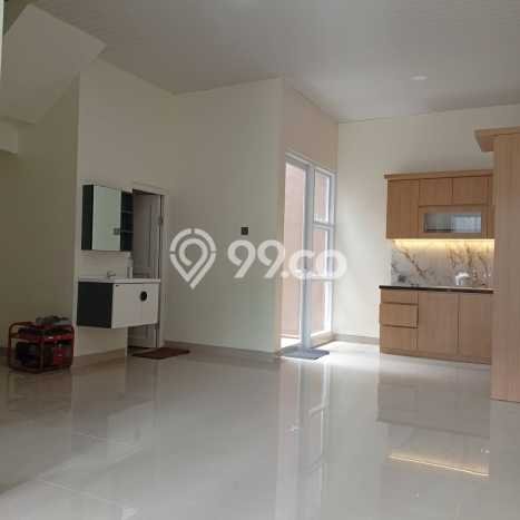 Dijual Hunian Rumah Terawat 3 Kamar di BSD Green Wich, Tangerang Dijual Hunian Rumah Terawat 3 Kamar di BSD Green Wich, Tangerang