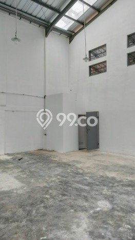 Gudang Disewakan Lokasi BSD Tangerang Selatan Harga Spesial! Gudang Disewakan Lokasi BSD Tangerang Selatan Harga Spesial!