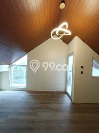 Dijual Hunian Rumah Terawat 3 Kamar di BSD Green Wich, Tangerang Dijual Hunian Rumah Terawat 3 Kamar di BSD Green Wich, Tangerang