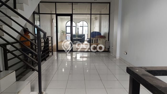 Unit Ruko Dijual di Cilandak Jakarta Selatan 400m2 Unit Ruko Dijual di Cilandak Jakarta Selatan 400m2