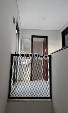 LISTING BARU! Rumah Strategis area Kota Baru Parahyangan, LT 120m² Bangunan 94m² LISTING BARU! Rumah Strategis area Kota Baru Parahyangan, LT 120m² Bangunan 94m²