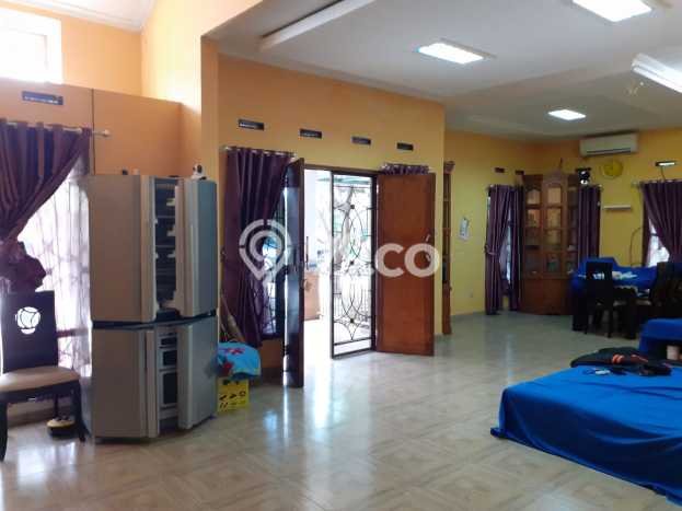 Rumah kawasan Cimahi, Bandung, LT 190m² LB 130m² Rumah kawasan Cimahi, Bandung, LT 190m² LB 130m²