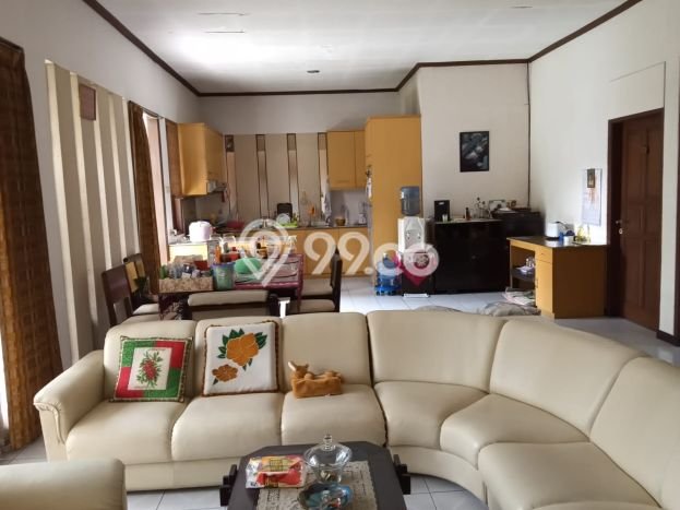 Hunian Mewah LB 400m2 Siap Pakai Desain Elegan di Pasteur, Bandung Hunian Mewah LB 400m2 Siap Pakai Desain Elegan di Pasteur, Bandung