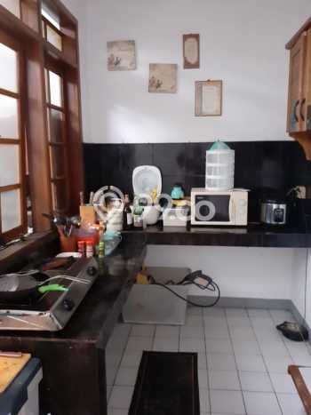 Jual Segera Rumah 4 KT 2 KM di Pasteur, Bandung Jual Segera Rumah 4 KT 2 KM di Pasteur, Bandung