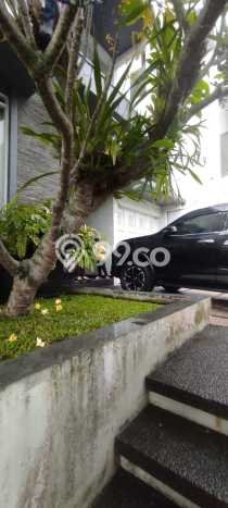 Dijual Rumah Mewah Elegan Dengan View Cantik di Ciwaruga, Bandung Dijual Rumah Mewah Elegan Dengan View Cantik di Ciwaruga, Bandung