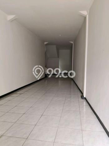 Ruko Kawasan , Luas 180m2m², Lokasi Strategis, Jalan Utama Ruko Kawasan , Luas 180m2m², Lokasi Strategis, Jalan Utama