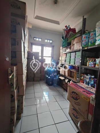 Disewakan Ruko di Pusat Kota Bandung Ramai Strategis Disewakan Ruko di Pusat Kota Bandung Ramai Strategis