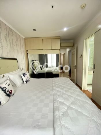 Apartemen Disewakan 3 Kamar Murah Siap Huni di Jakarta Selatan, Luas 131m2 Apartemen Disewakan 3 Kamar Murah Siap Huni di Jakarta Selatan, Luas 131m2