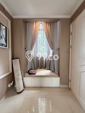 Rumah Luxury Modern Tanpa Renovasi di BSD Tangerang Rumah Luxury Modern Tanpa Renovasi di BSD Tangerang