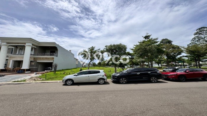 Kavling Tanah untuk Dijual di Suvarna Sutera, Tangerang, Luas 250m2 Kavling Tanah untuk Dijual di Suvarna Sutera, Tangerang, Luas 250m2