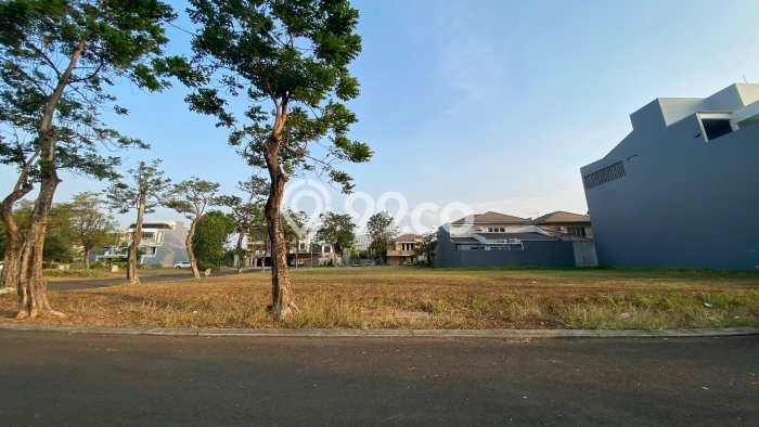 Tanah Siap Bangun Dijual di Tangerang Punya Luas 240m2 Tanah Siap Bangun Dijual di Tangerang Punya Luas 240m2