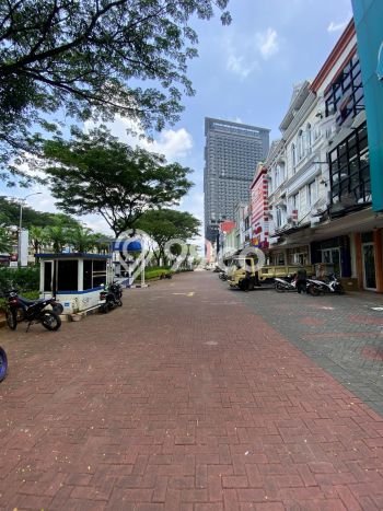 Ruko Dijual di Tangerang LT 86m2 & LB 256m2 Lokasi Terbaik! Ruko Dijual di Tangerang LT 86m2 & LB 256m2 Lokasi Terbaik!