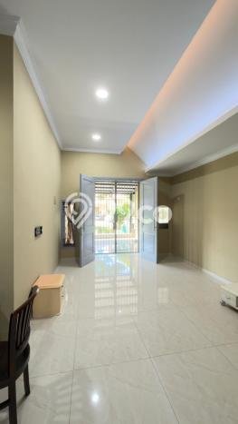 Disewakan! Rumah 3 Kamar Tidur &
2 Kamar Mandi di Alam Sutera, Tangerang Disewakan! Rumah 3 Kamar Tidur &
2 Kamar Mandi di Alam Sutera, Tangerang