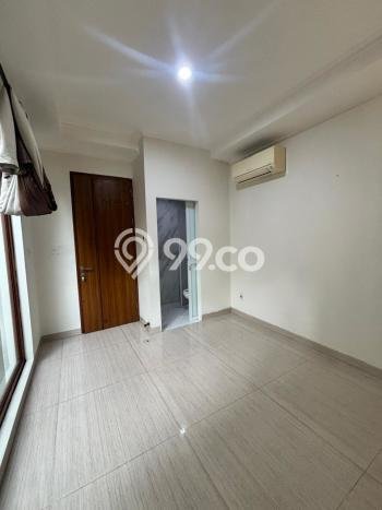 Jarang Ada! Rumah Sewa 4 Kamar Nyaman Siap Huni BSD Jarang Ada! Rumah Sewa 4 Kamar Nyaman Siap Huni BSD