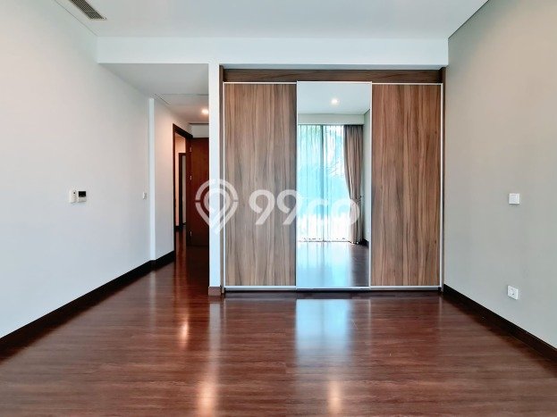 Siap Huni Apartemen Luxury di Pakubuwono 4 Kamar & 5 Kamar Mandi Siap Huni Apartemen Luxury di Pakubuwono 4 Kamar & 5 Kamar Mandi