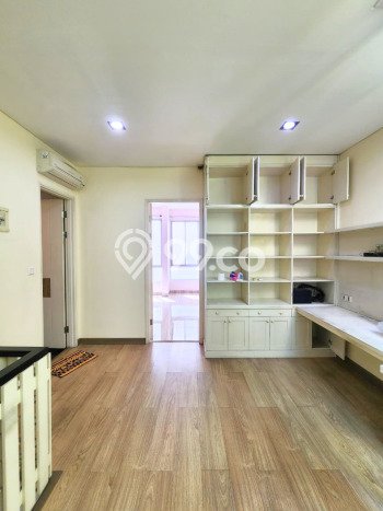 Rumah Disewakan Jakarta Barat LT 94m2 LB 260m2 Area Grogol Rumah Disewakan Jakarta Barat LT 94m2 LB 260m2 Area Grogol