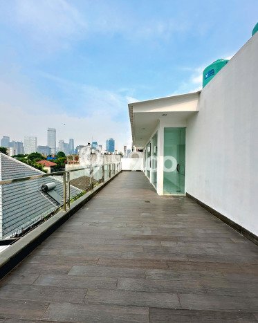 Komersial Bagus Dijual di Senopati Jakarta Selatan Strategis Cocok untuk Kembangkan Bisnis Komersial Bagus Dijual di Senopati Jakarta Selatan Strategis Cocok untuk Kembangkan Bisnis