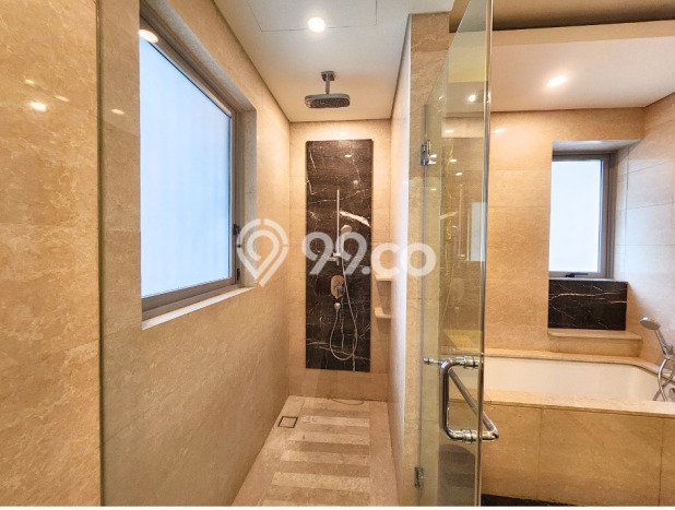 Hunian Strategis 150m2 di Sudirman Jakarta Selatan 2 KT Hunian Strategis 150m2 di Sudirman Jakarta Selatan 2 KT