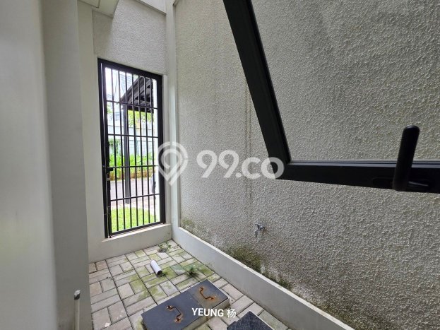 Jual Rumah Luas Megah Dengan View Cantik di Gading Serpong, Tangerang Jual Rumah Luas Megah Dengan View Cantik di Gading Serpong, Tangerang