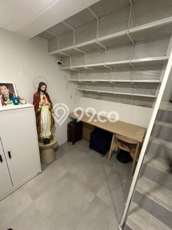 Rumah Modern 1 KT di BSD Tangerang Semi Furnished Rumah Modern 1 KT di BSD Tangerang Semi Furnished