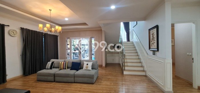 For Sale! Luxury House LT 471m2 Desain Elegan di BSD For Sale! Luxury House LT 471m2 Desain Elegan di BSD