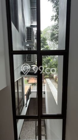 Hunian Nyaman Asri 3 KT Siap Huni di BSD Tangerang Hunian Nyaman Asri 3 KT Siap Huni di BSD Tangerang