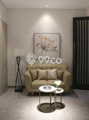 Jual Rumah Luas Elegan Dengan View Eksklusif di Lidah Wetan, Surabaya Jual Rumah Luas Elegan Dengan View Eksklusif di Lidah Wetan, Surabaya